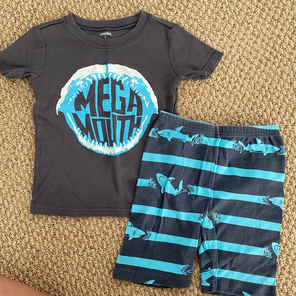 Gymboree size 6 Sleepwear